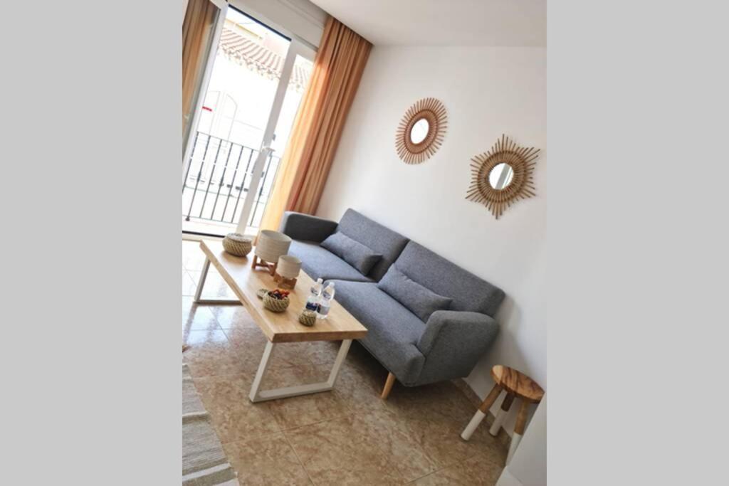 شقة توريمولينوس  في Calmahouse Carihuela المظهر الخارجي الصورة