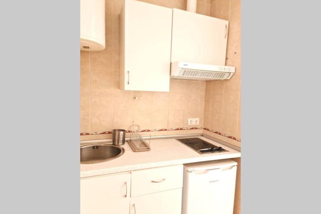 شقة توريمولينوس  في Calmahouse Carihuela المظهر الخارجي الصورة